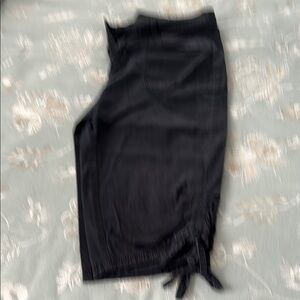 Women’s Bermuda/Capri Black Casual Shorts with Side Ties
